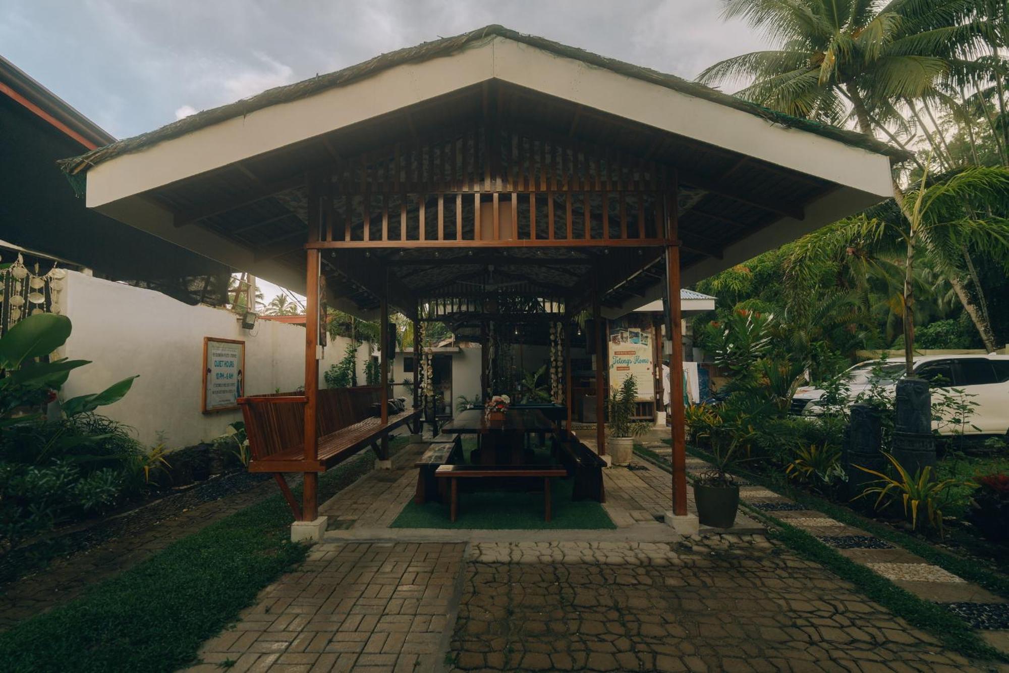 Teteng'S Apartelle San Vicente  Exterior photo